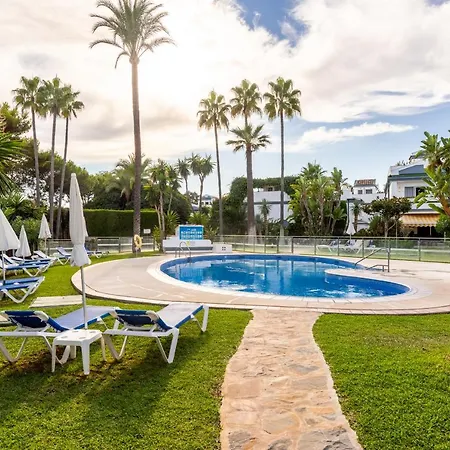 Dominion * Estepona